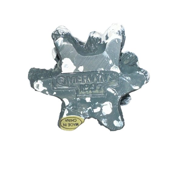 Vintage 1997 Village Square Pine Tree Covered in Snow Mervyns Christmas Holiday - Picture 6 of 6